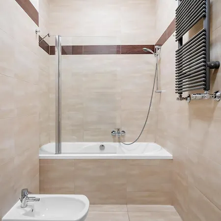 Designer Loft -90m2- 3 - Market Square As R505